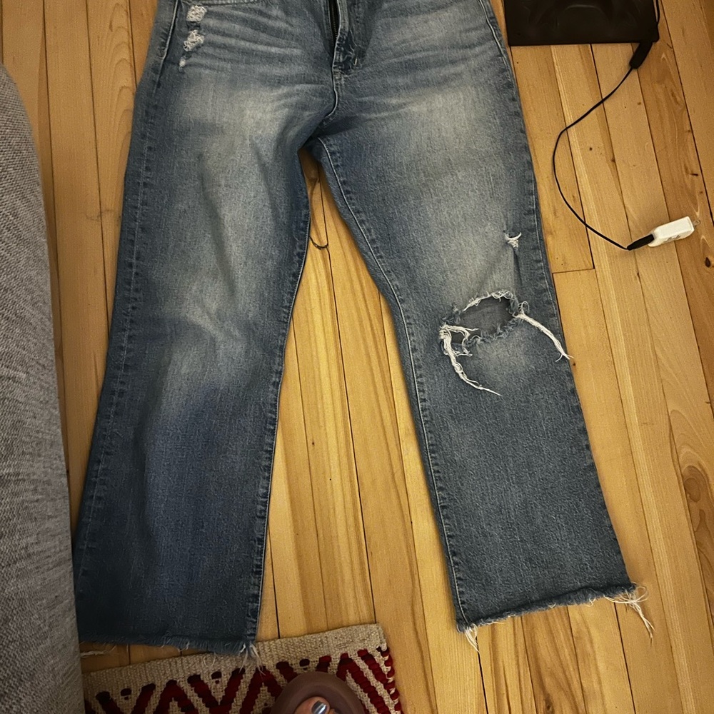 Gap Blue Distressed Women Jeans - Picture 2 of 4